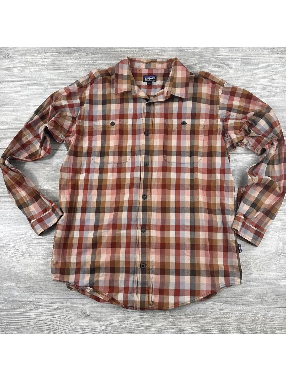 Patagonia Shirt Mens Large Rust Red Blue Plaid Button Up Fall Lightweight EUC